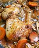 Pollo estofado a las finas hierbas y espinacas