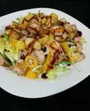Ensalada templada de conejo con vinagre de chocolate