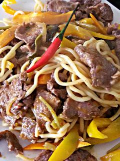 Hình của món Mỳ xào kim chi.