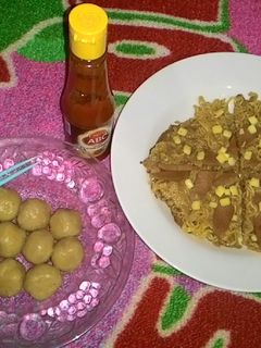 Foto resep pizza mie sosis keju