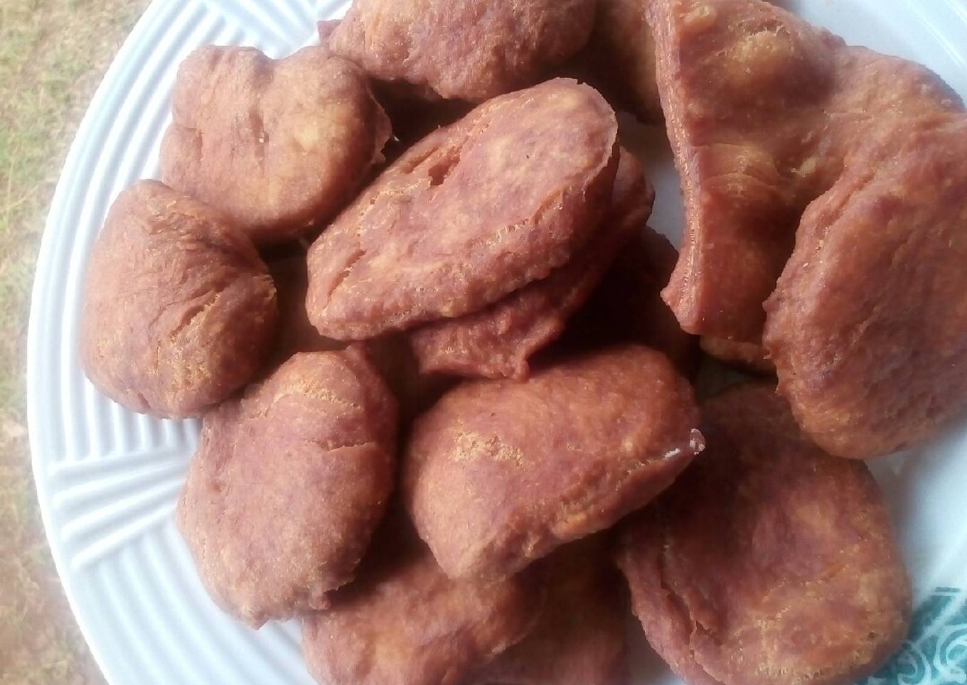 Cinnamon mandazi