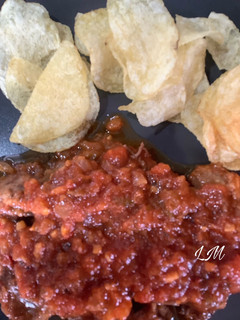 Una foto de Carrillada con tomate en olla GM