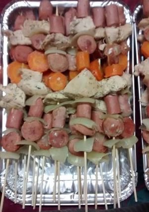 Una foto de Brochetas de vienesa