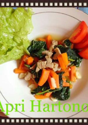 Foto resep Tumis Wortel Bayam