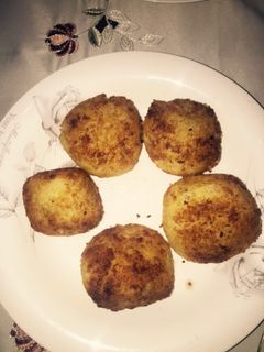 Una foto de Papas rellenas con pollo 