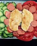 Pollo frito con ensalada