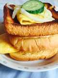 Tostadas con Tortilla