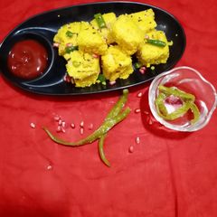 A picture of Khaman.
