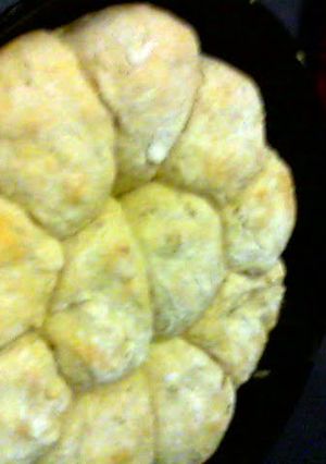 A picture of Cathead biscuits.