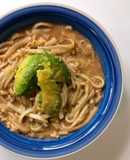 Sopa de fideos con salsa de soja dulce (muy fácil! muy rico!)