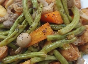 Hình của món Rau củ kho chay.