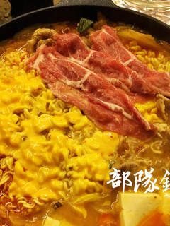 【露營料理】韓式部隊鍋 的食譜成品照片
