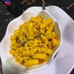 Style Titus jollof macaroni A picture of Style Titus jollof macaroni.