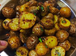 Foto resep Garlic Baby Potato