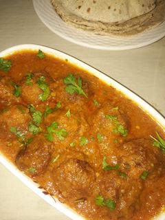 लौकी कोफ्ता करी (lauki kofta curry recipe in Hindi) रेसिपी मुख्य फोटो