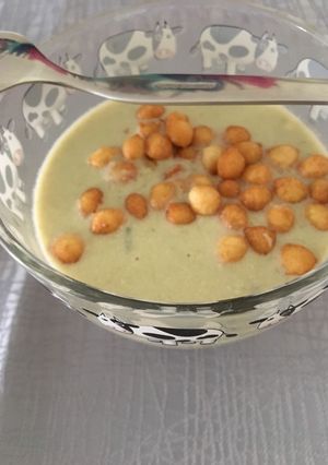 Rokfortos-hagymakrémleves recept fotója