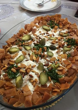 A picture of Chicken Shawarma Fatteh.