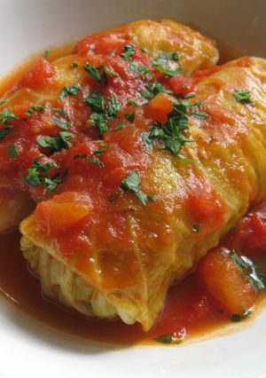 A picture of Super Easy Sausage Cabbage Rolls.