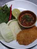 ลาบไก่ทอด