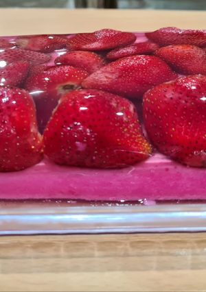 عکسی از دستور ژله توت فرنگی