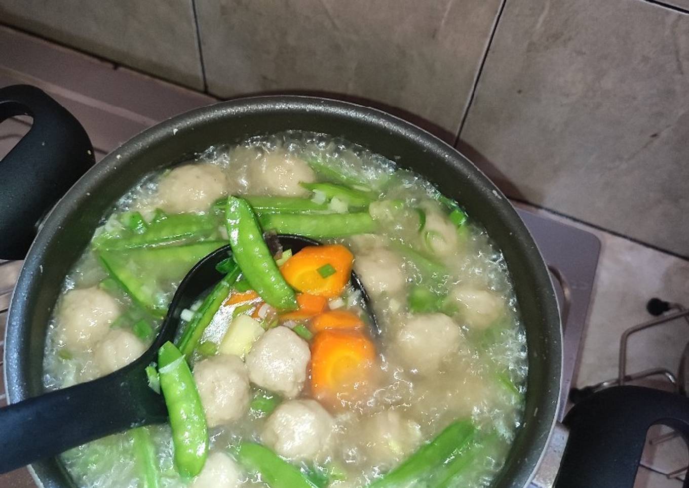 Bagaimana Menyiapkan 48. Sup Bakso (GBA.10), Enak