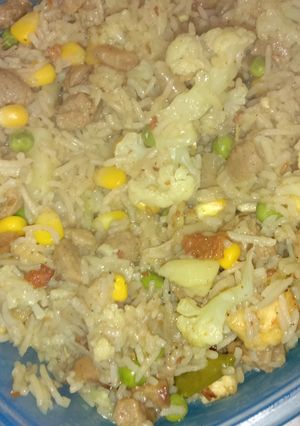 A picture of Vegetables pulao.