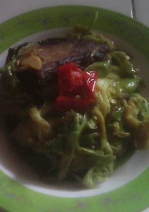 Foto resep Tumis turi putih with genjong asap