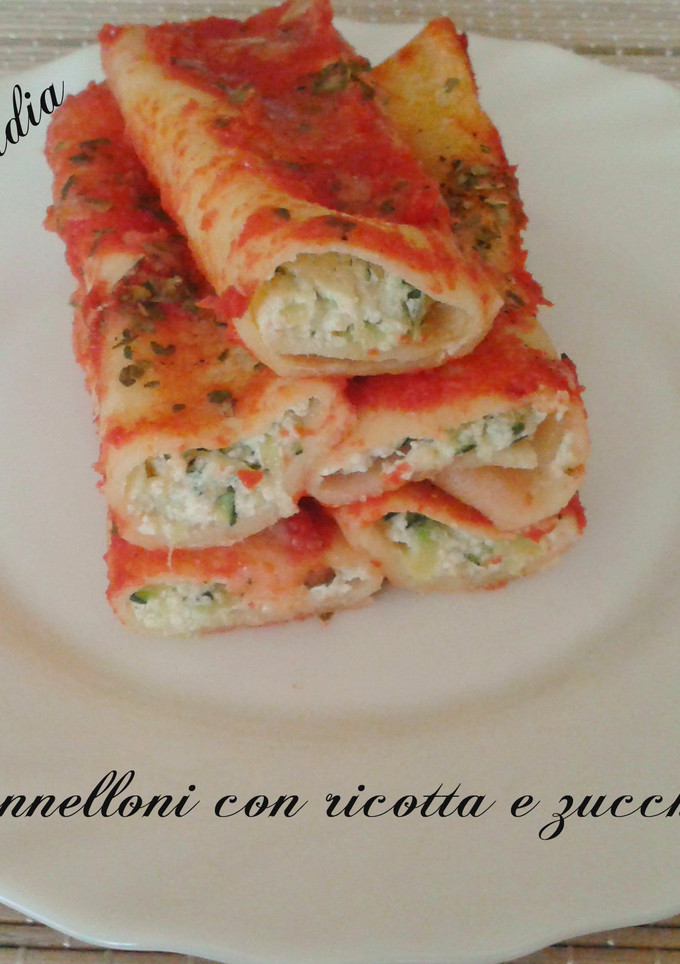 Una foto de Canelones de ricota y zapallitos