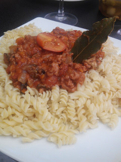 Una foto de Pasta a la boloñesa a mi estilo