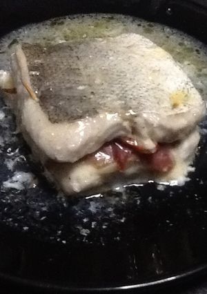 Una foto de Merluza rellena a la sidra