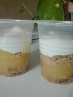 Una foto de Shot de lemon pie