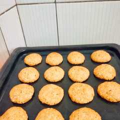 รูปของ Peanut butter oatmeal cookies