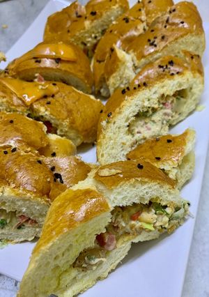 A picture of Stuffed French Baguette 🥖.