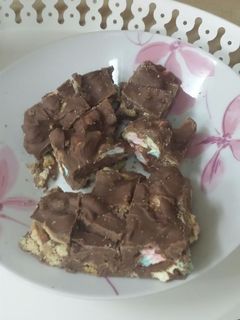 A picture of Rocky Road.