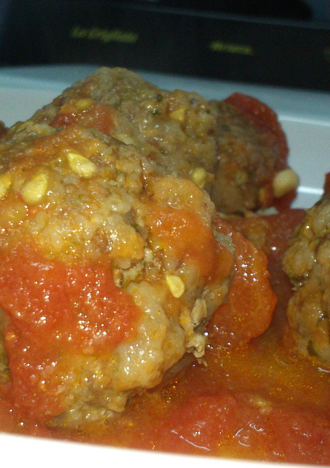 Una foto de Albondigas en salsa