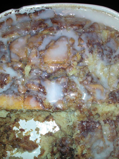 A picture of Cinnamon Roll Cake.