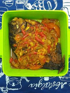 Foto resep Bawal Goreng kuah Pecak