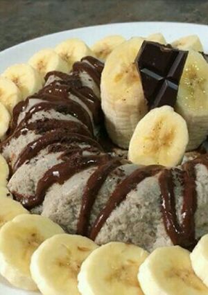 Una foto de Budín de chocolate y plátano...Bajo en calorías