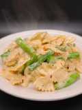 Creamy Garlic Pasta
