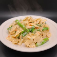 A picture of Creamy Garlic Pasta.