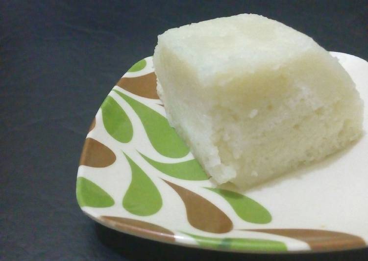 Apem Nasi (Steam Rice Cake)