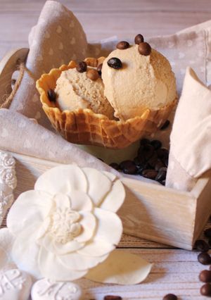 Una foto de Helado de café con Baileys