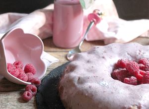 Una foto de Bundt Cake de frambuesa