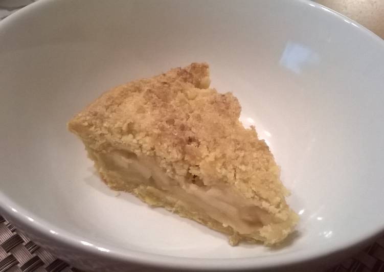 Easiest Way to Make Quick Apple Crumble Pie