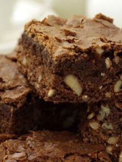 Una foto de Brownie de chocolate y naranja