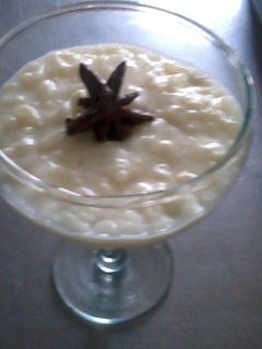 Una foto de Arroz con leche de coco