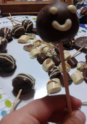 Una foto de Cake pops de oreo