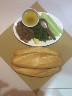 Hình của món Bánh mì pate.