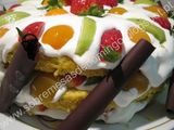 Bolo de Frutas e Chantilly