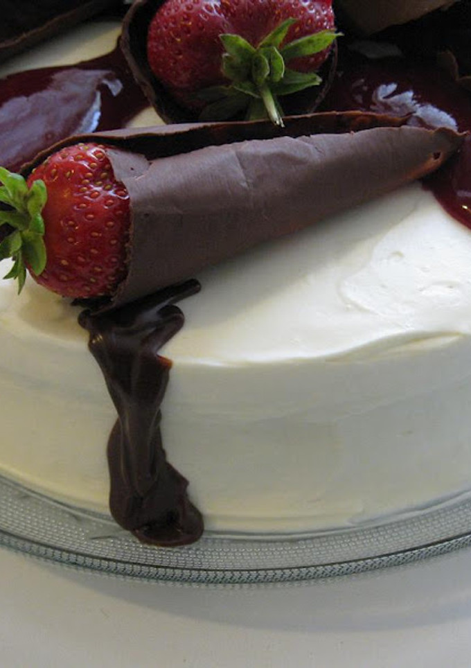 Una foto de Bolo Branco com Geleia de Frutos Vermelhos